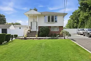 3790 Waverly Ave, Seaford, NY 11783 - Photo 2
