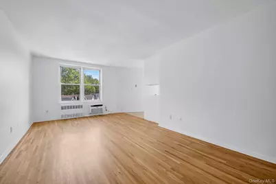 68-15 Selfridge Street #J3, Forest Hills, NY 11375 - Photo 4
