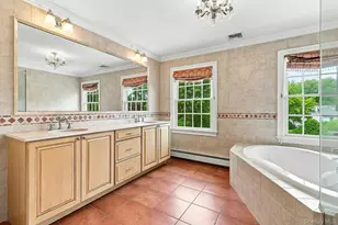 28 Spruce St, Selden, NY 11784 - Photo 20