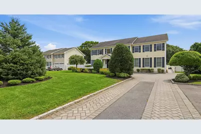 28 Spruce Street, Selden, NY 11784 - Photo 2