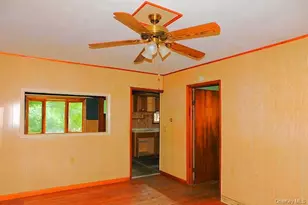 900 Salisbury Turnpike, Red Hook, NY 12571 - Photo 8