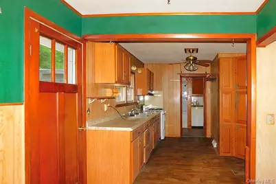 900 Salisbury Turnpike, Red Hook, NY 12571 - Photo 6
