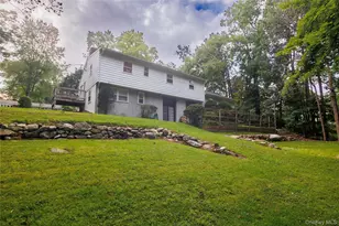 184 Lake Dr, Mahopac, NY 10541 - Photo 10