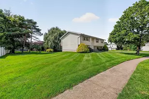 59 Mallory Rd, Spring Valley, NY 10977 - Photo 2