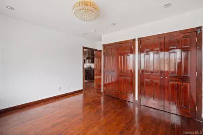 6903 Cloverdale Boulevard, Oakland Gardens, NY 11364 - Photo 14
