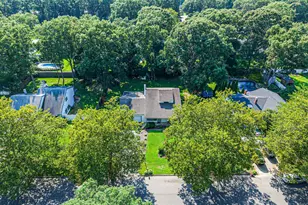151 Sequoia Dr, Coram, NY 11727 - Photo 26