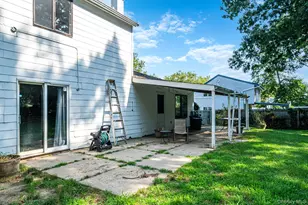 151 Sequoia Dr, Coram, NY 11727 - Photo 32