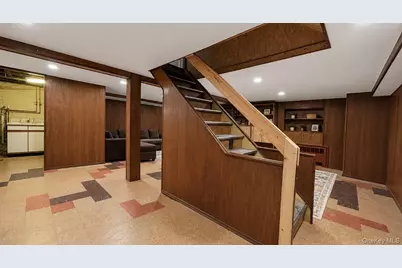 860 Helene Street, Wantagh, NY 11793 - Photo 22