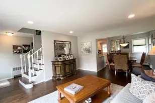 860 Helene St, Wantagh, NY 11793 - Photo 6