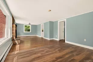 33 Warren Myer Rd, Saugerties, NY 12477 - Photo 2