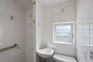 99 Homestead Pl, New Rochelle, NY 10801 - Photo 20