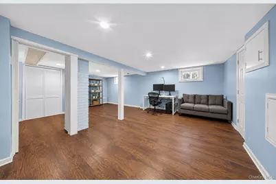 224-20 92nd Avenue, Queens Village, NY 11428 - Photo 20