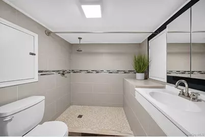 224-20 92nd Avenue, Queens Village, NY 11428 - Photo 22