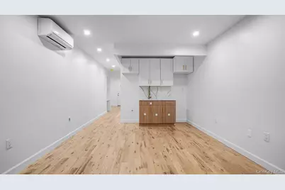 1737 Popham Avenue, Bronx, NY 10453 - Photo 10