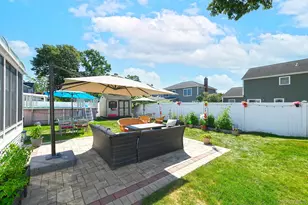 108 Connecticut Ave, Massapequa, NY 11758 - Photo 32