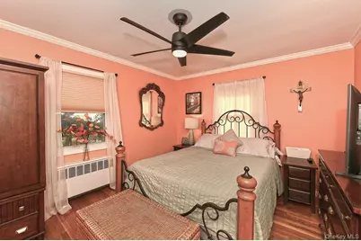 108 Connecticut Avenue, Massapequa, NY 11758 - Photo 16