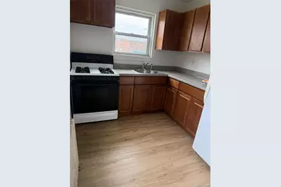 76-33 Commonwealth Boulevard #A, Bellerose, NY 11426 - Photo 6