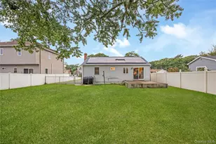 11 Delano Pl, West Babylon, NY 11704 - Photo 6
