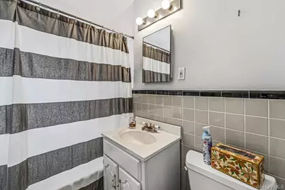 220-15 75th Avenue #86A2, Oakland Gardens, NY 11364 - Photo 10