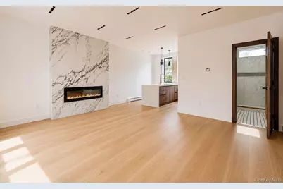 5142 35th Street, Long Island City, NY 11101 - Photo 6