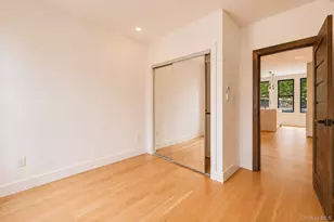 51-42 35th St, Long Island City, NY 11101 - Photo 18