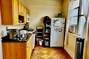 22-29 36th St, Astoria, NY 11105 - Photo 6