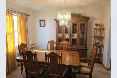 147 Miller Road, Hicksville, NY 11801 - Photo 4