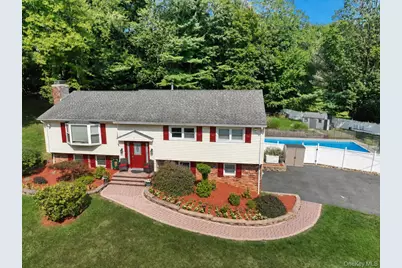 1 Potter Lane, Suffern, NY 10901 - Photo 1