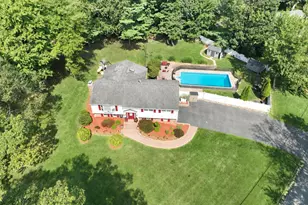 1 Potter Ln, Suffern, NY 10901 - Photo 2