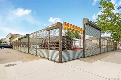 11704 Sutphin Boulevard, Jamaica, NY 11434 - Photo 6