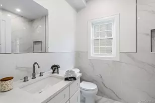 101 Brown St, Mineola, NY 11501 - Photo 36
