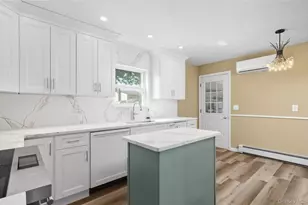78 Osceola Ave, Deer Park, NY 11729 - Photo 10