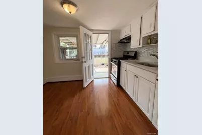 1800 Newbridge Road, North Bellmore, NY 11710 - Photo 22