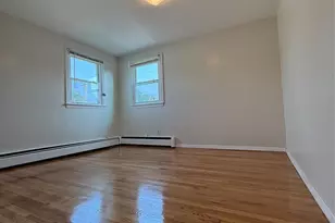 1800 Newbridge Rd, North Bellmore, NY 11710 - Photo 32