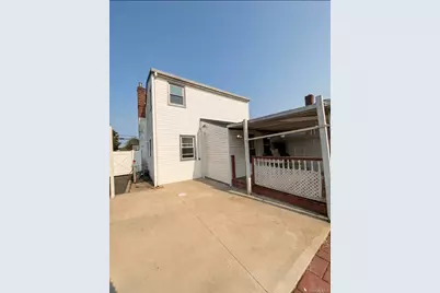 1800 Newbridge Road, North Bellmore, NY 11710 - Photo 12