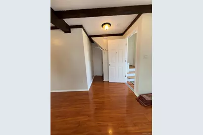 1800 Newbridge Road, North Bellmore, NY 11710 - Photo 8
