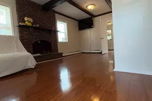 1800 Newbridge Rd, North Bellmore, NY 11710 - Photo 4