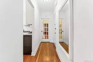 35 Parkview Ave, Bronxville, NY 10708 - Photo 16