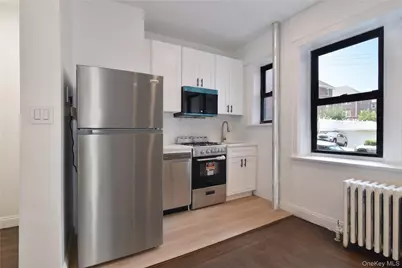 590 E 3rd Street #1M, Mount Vernon, NY 10553 - Photo 2