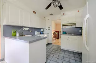 3291 Wolfson Dr, Baldwin, NY 11510 - Photo 8