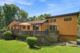 66 Maple Wood Dr, Brewster, NY 10509 - Photo 4