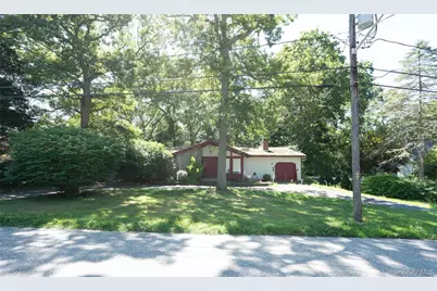 6 Loretta Court, Coram, NY 11727 - Photo 1
