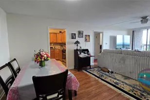 2 Bay Club Dr, Bayside, NY 11360 - Photo 6