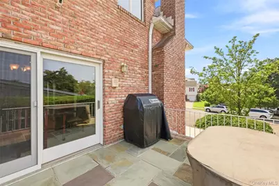5315 Overbrook Street, Douglaston, NY 11362 - Photo 36