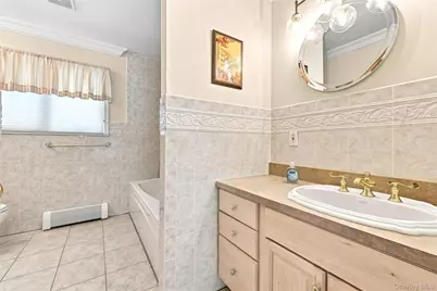 5315 Overbrook Street, Douglaston, NY 11362 - Photo 18