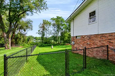 20 Seneca Lane, Milton, NY 12547 - Photo 8