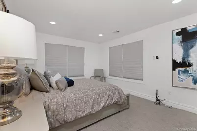 9 The Preserve #9, Woodbury, NY 11797 - Photo 22