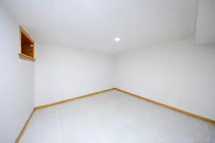 91-14 86th Dr, Woodhaven, NY 11421 - Photo 6