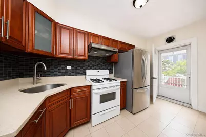 91-14 86th Drive, Woodhaven, NY 11421 - Photo 12