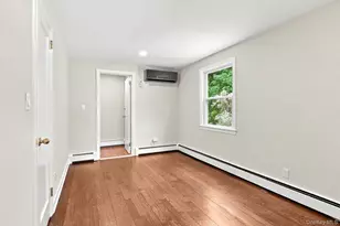 25 Greenvale Cir, White Plains, NY 10607 - Photo 18